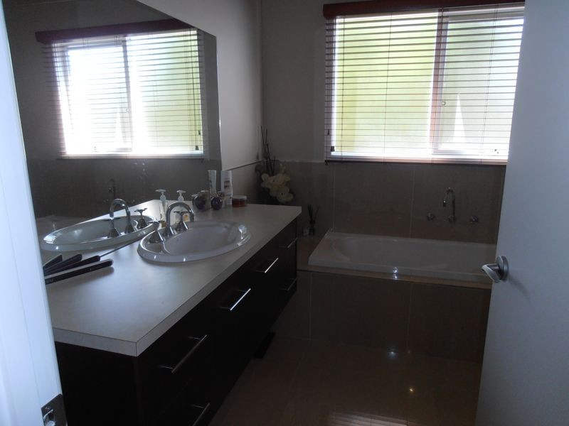 7 Enid Street, Bairnsdale VIC 3875