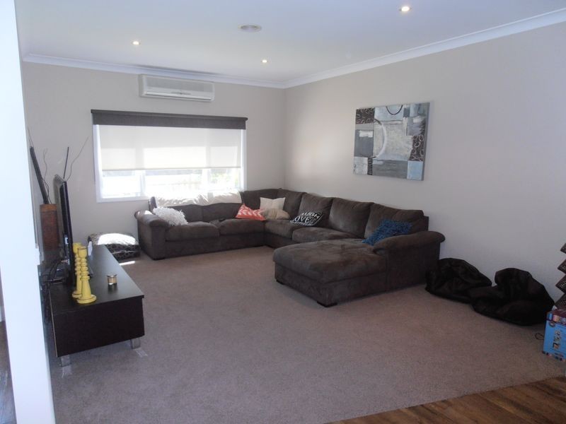 7 Enid Street, Bairnsdale VIC 3875