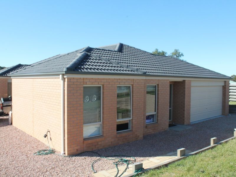 18 Mabel Drive, Nicholson VIC 3882