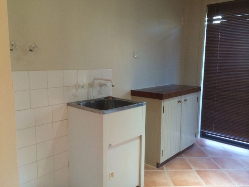 9 The Grange, Bairnsdale VIC 3875