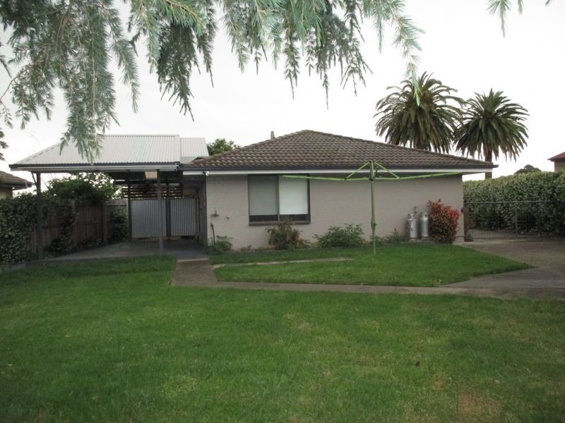 20 Charles Street, Lucknow VIC 3875