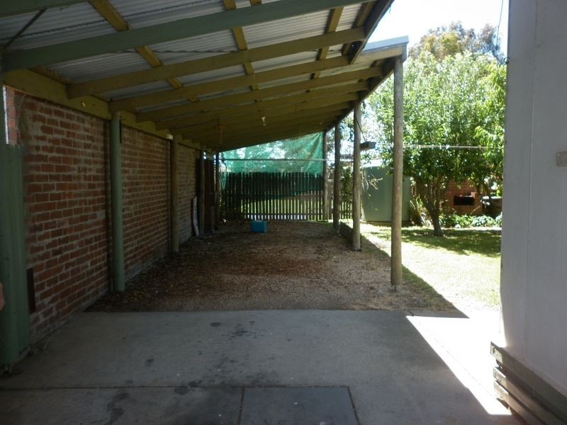 29 Cameron Crescent, Bairnsdale VIC 3875