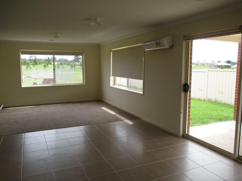 15 Len Cook Drive, Bairnsdale VIC 3875