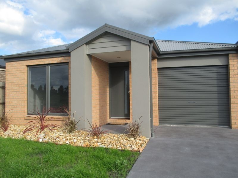 47 Len Cook Drive, Bairnsdale VIC 3875