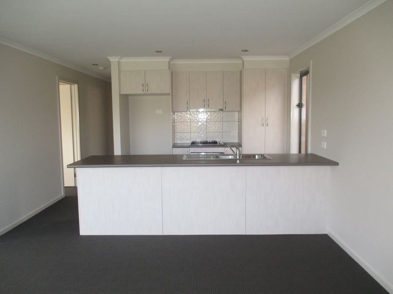 47 Len Cook Drive, Bairnsdale VIC 3875