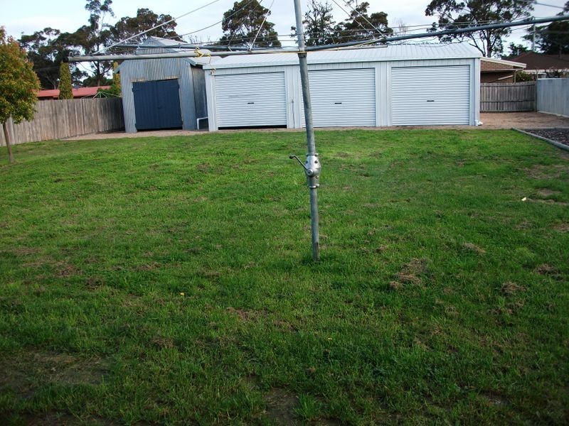 37 Jefferson Street, Bairnsdale VIC 3875