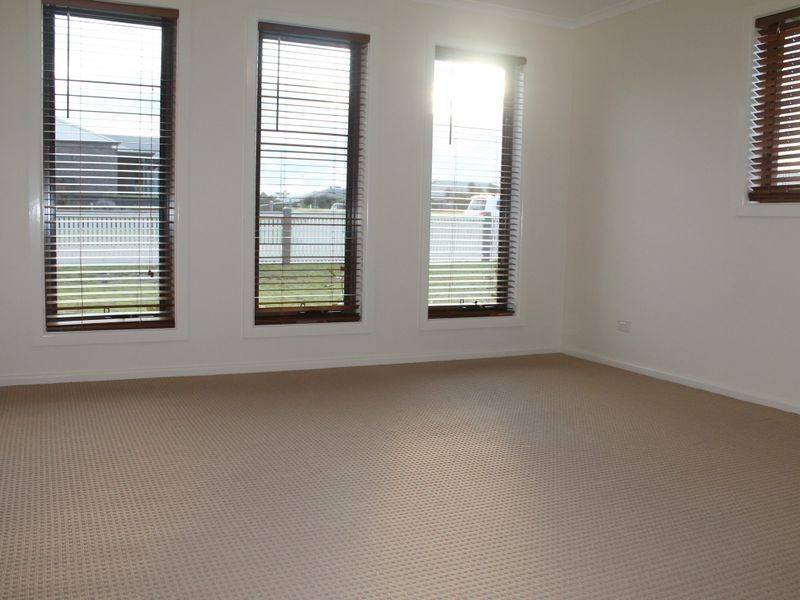 1 Morton Drive, Bairnsdale VIC 3875