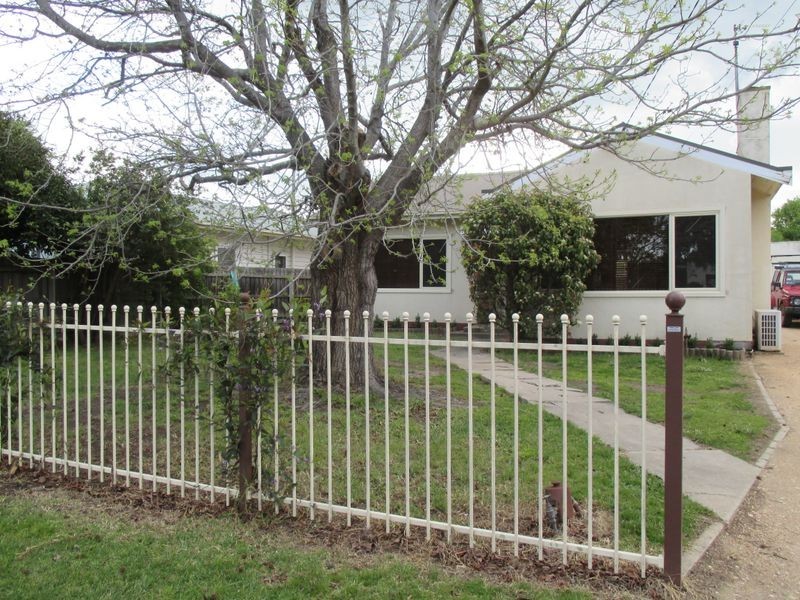 74 Goold Street, Bairnsdale VIC 3875