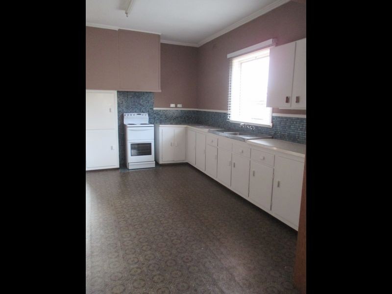 74 Goold Street, Bairnsdale VIC 3875