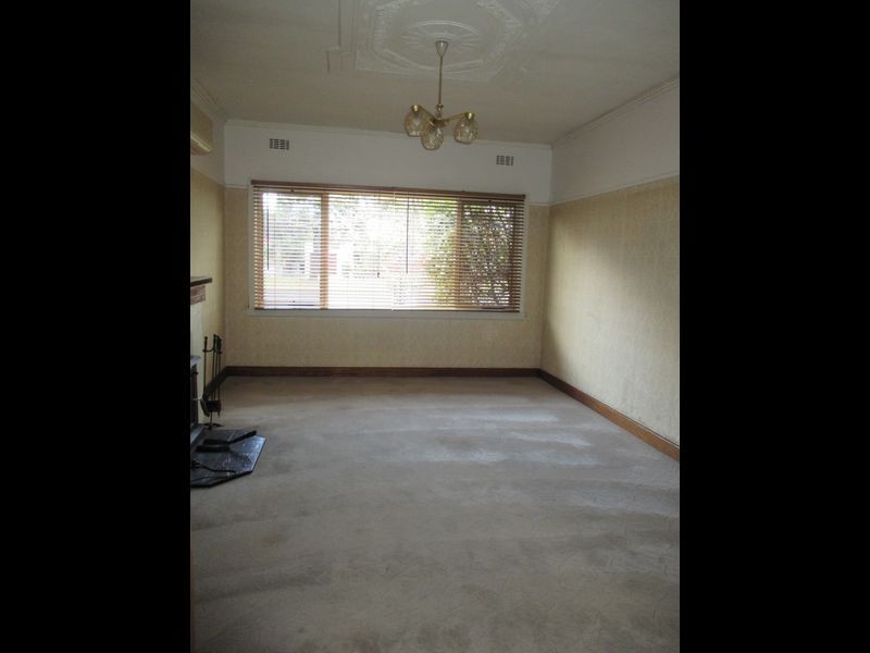 74 Goold Street, Bairnsdale VIC 3875