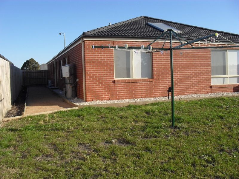 82 Flinns Road, Bairnsdale VIC 3875