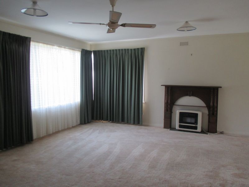 7 Lucknow Street, Bairnsdale VIC 3875