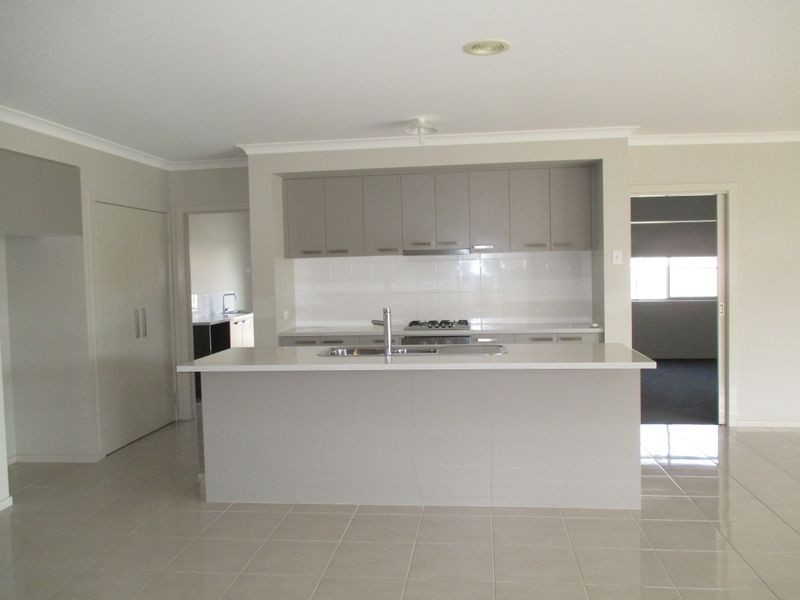 5 McCallum Drive, Bairnsdale VIC 3875