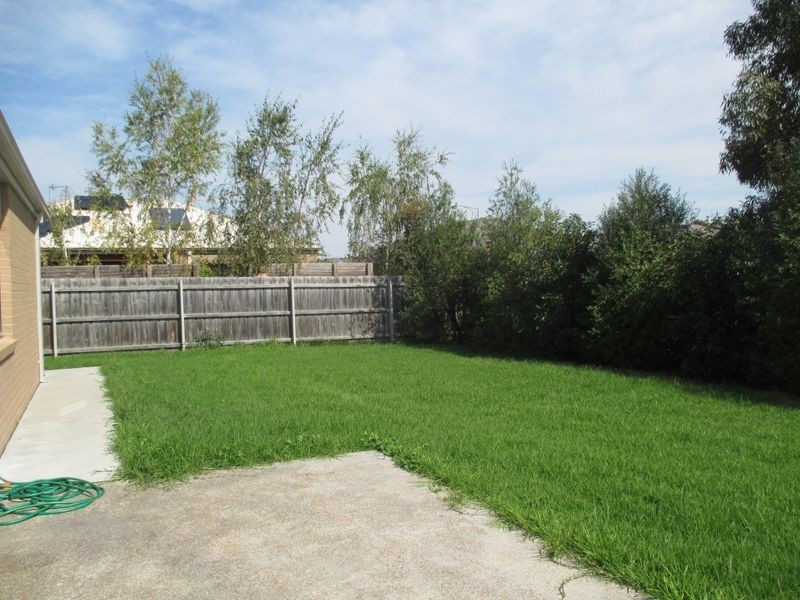 5 McCallum Drive, Bairnsdale VIC 3875