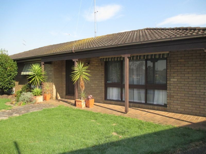 11 Allison Court, Bairnsdale VIC 3875