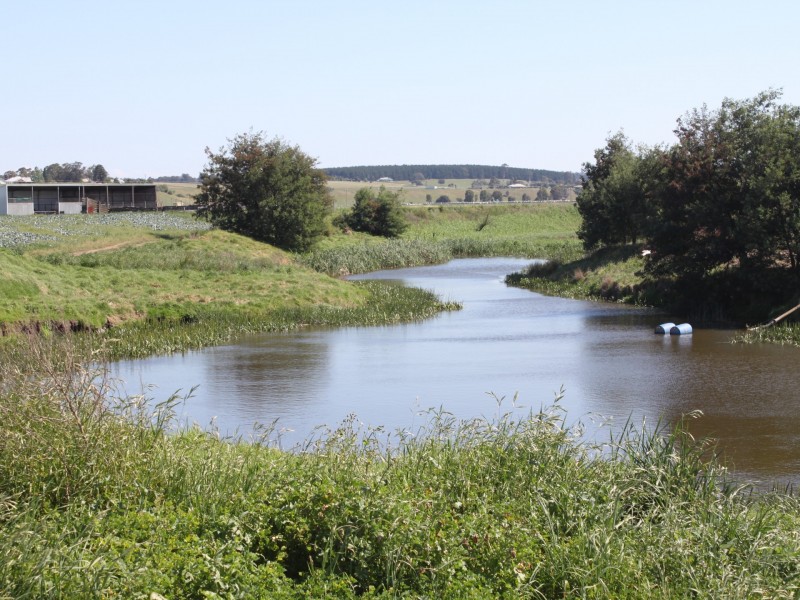 LINDENOW VEGETABLE FARM; MITCHELL RIVER VALLEY, Wuk Wuk VIC 3875