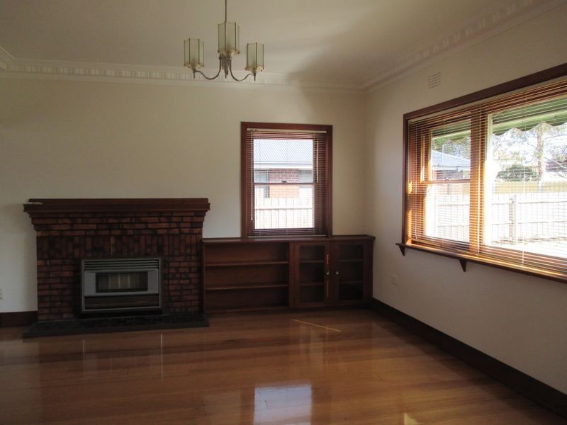 65 Pinnock Street, Bairnsdale VIC 3875