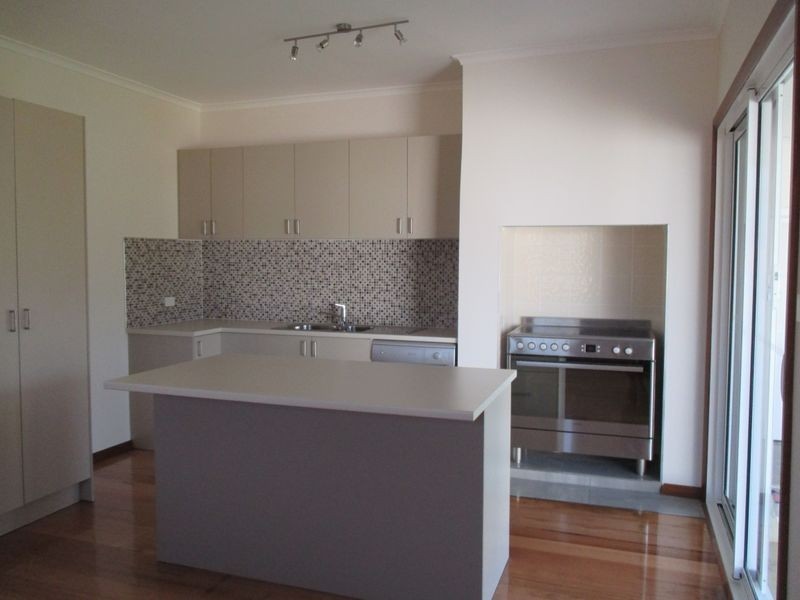 65 Pinnock Street, Bairnsdale VIC 3875