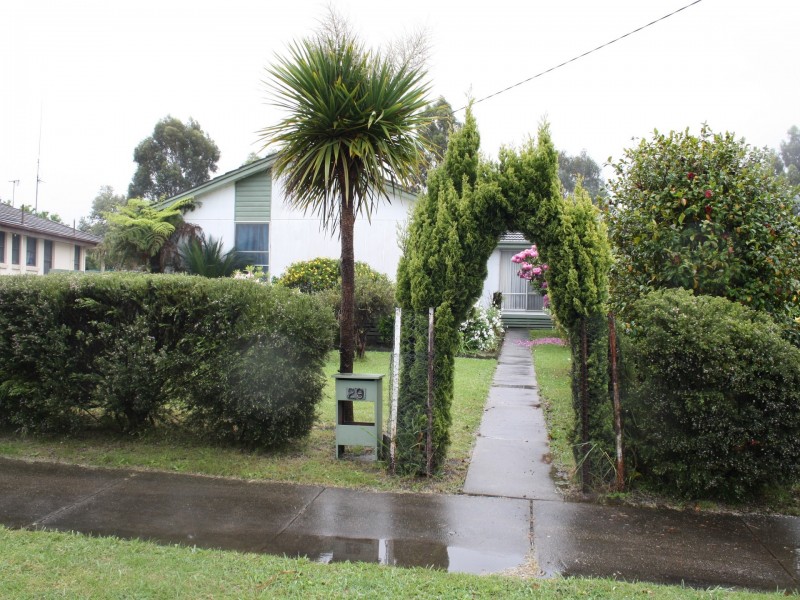 29 Cameron Crescent, Bairnsdale VIC 3875