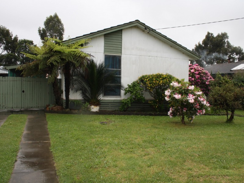 29 Cameron Crescent, Bairnsdale VIC 3875