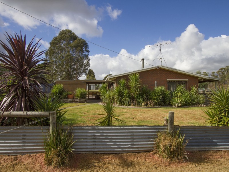 564 Lindenow-Glenaladale Road, Lindenow South VIC 3875
