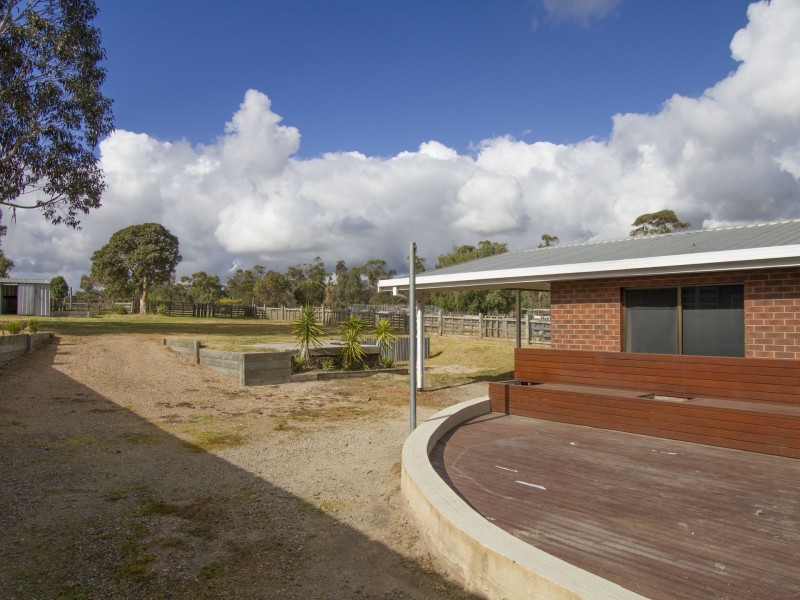 564 Lindenow-Glenaladale Road, Lindenow South VIC 3875