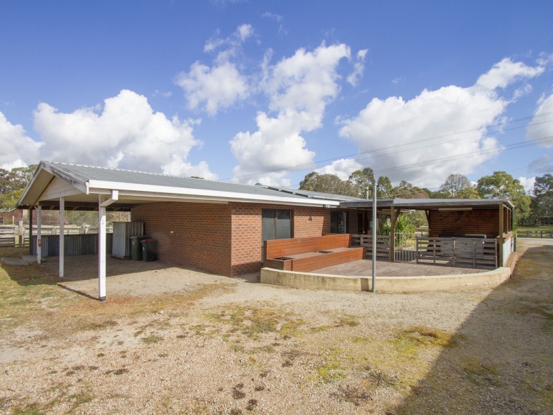 564 Lindenow-Glenaladale Road, Lindenow South VIC 3875