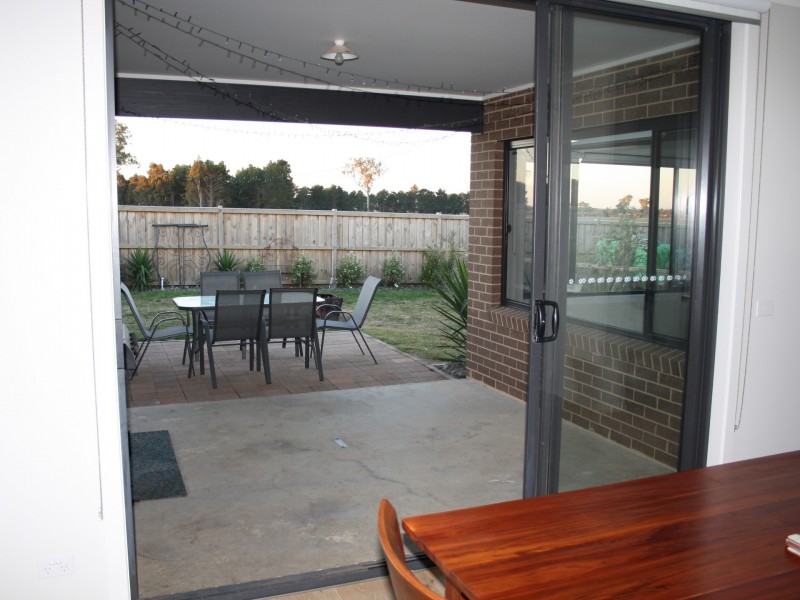 6 Egret Close, Bairnsdale VIC 3875