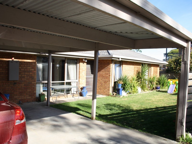 Unit 3/37 Tierney Street, Wy Yung VIC 3875