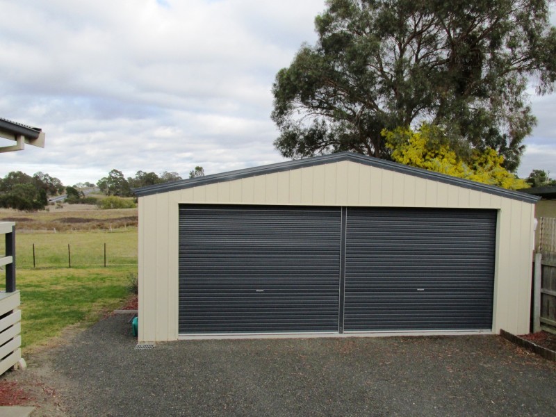 5 Nicholson – Sarsfield Road, Nicholson VIC 3882