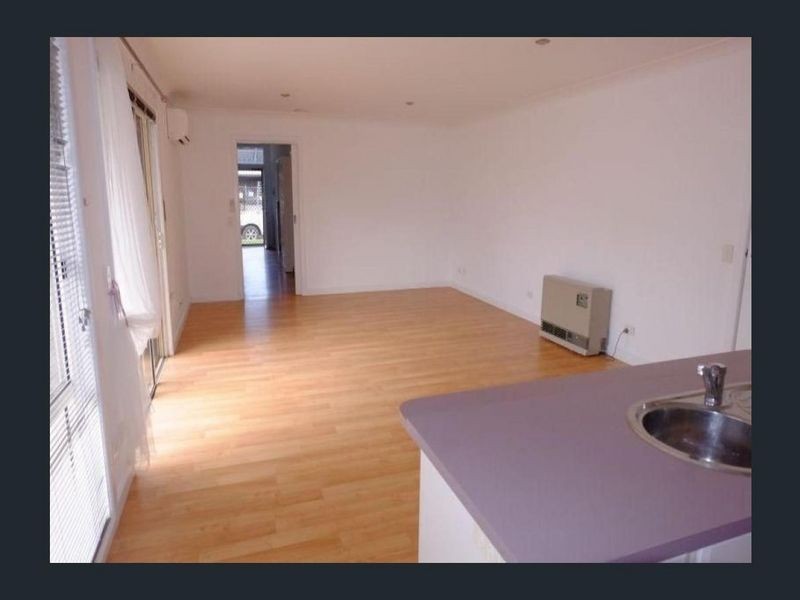 16 Pyke Street, Bairnsdale VIC 3875