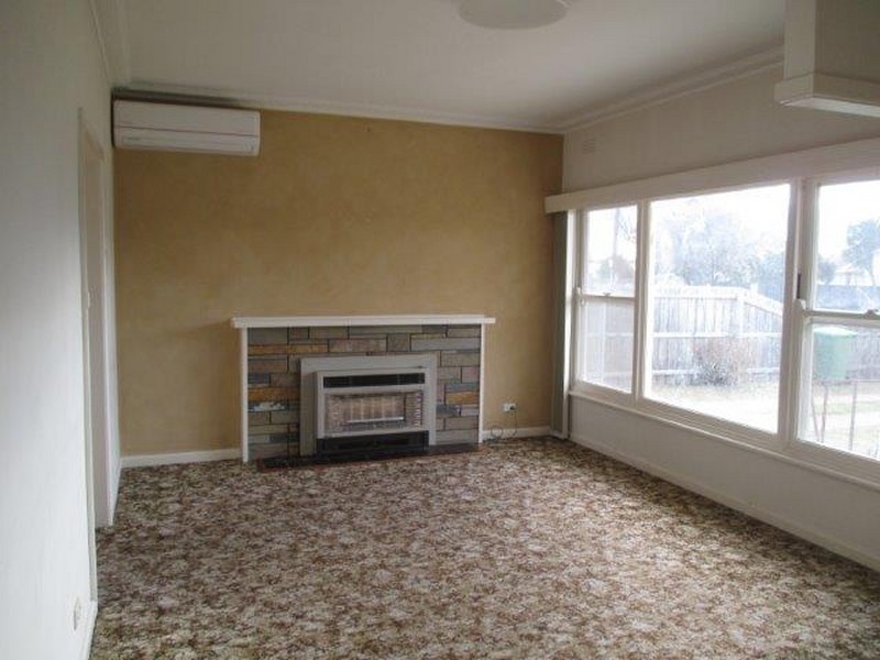 65 Dreverman Street, Bairnsdale VIC 3875