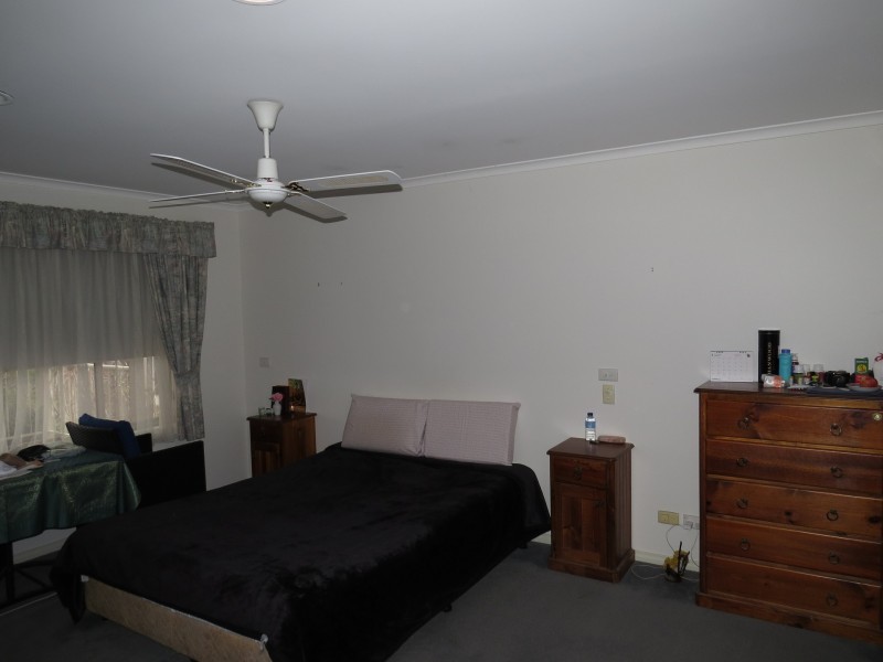 24 Ballantine Street, Bairnsdale VIC 3875