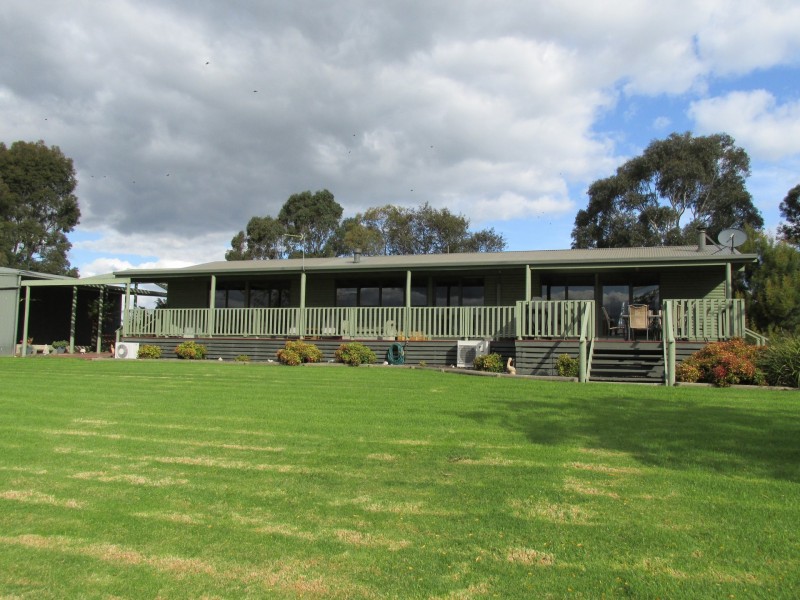 94 Hoyt Street, Lindenow VIC 3865