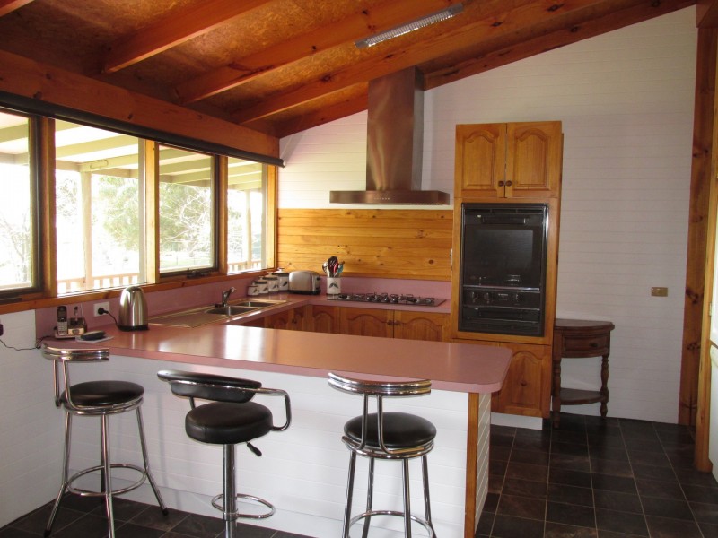 94 Hoyt Street, Lindenow VIC 3865