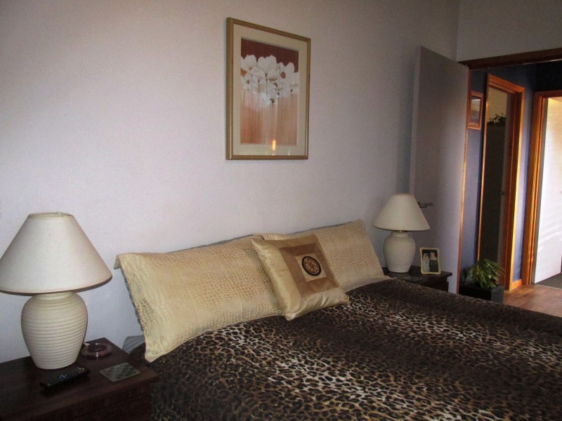 44 Cameron Crescent, Bairnsdale VIC 3875