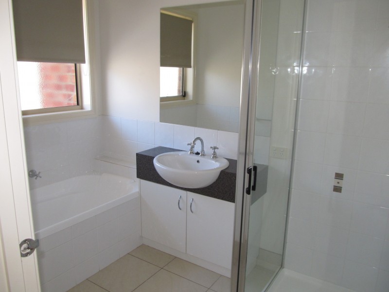 Unit 1/104 McKean Street, Bairnsdale VIC 3875