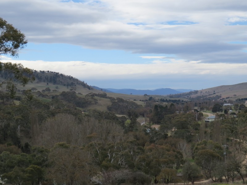 56 Day Avenue, Omeo VIC 3898