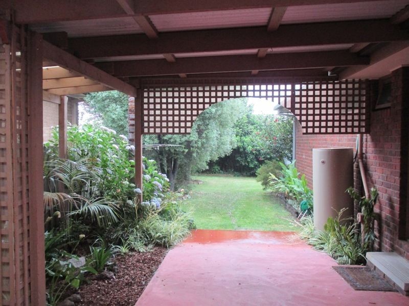 2 Gray Street, Bairnsdale VIC 3875