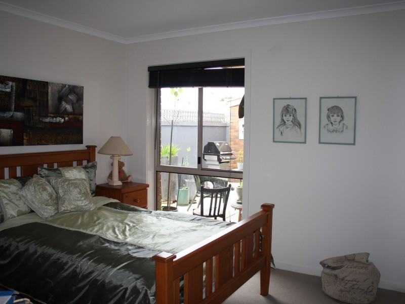 1/58 Ligar Street, Bairnsdale VIC 3875