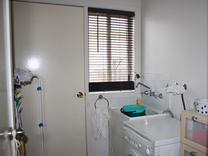 1/58 Ligar Street, Bairnsdale VIC 3875