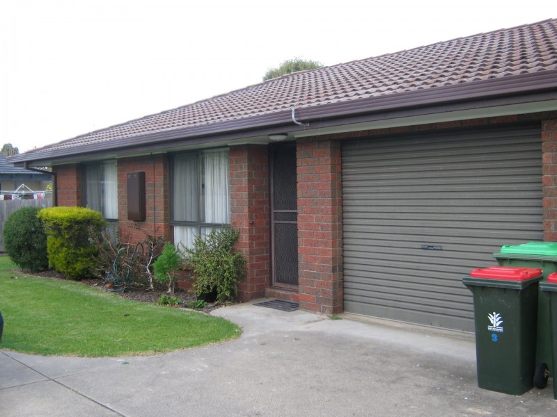 Unit 3/9-11 Garden Avenue, Bairnsdale VIC 3875