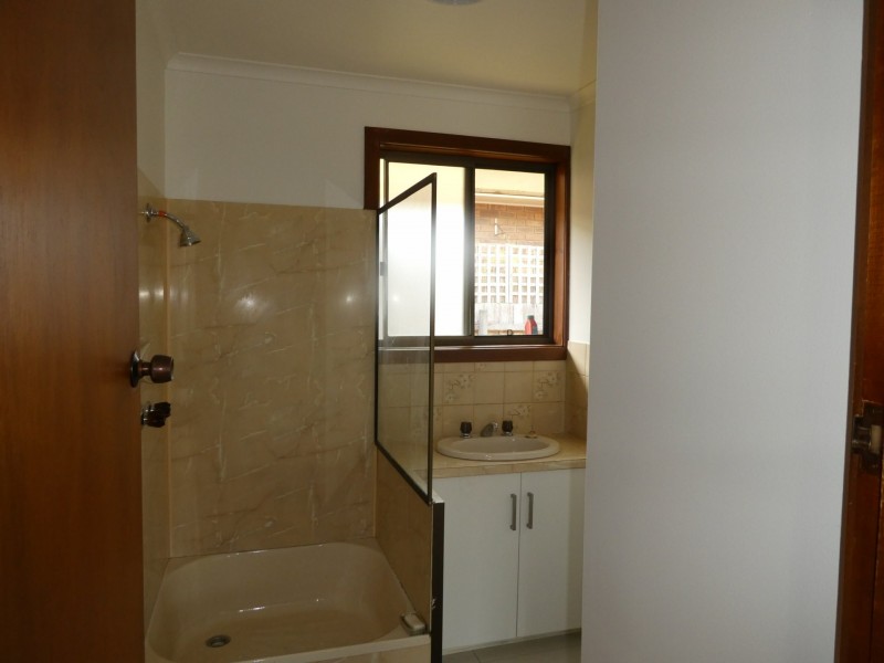 Unit 5/9-11 Garden Avenue, Bairnsdale VIC 3875