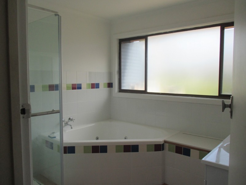 12 Patterson Court, Nicholson VIC 3882