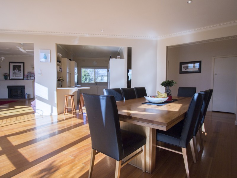 10 Riley Street, Bairnsdale VIC 3875