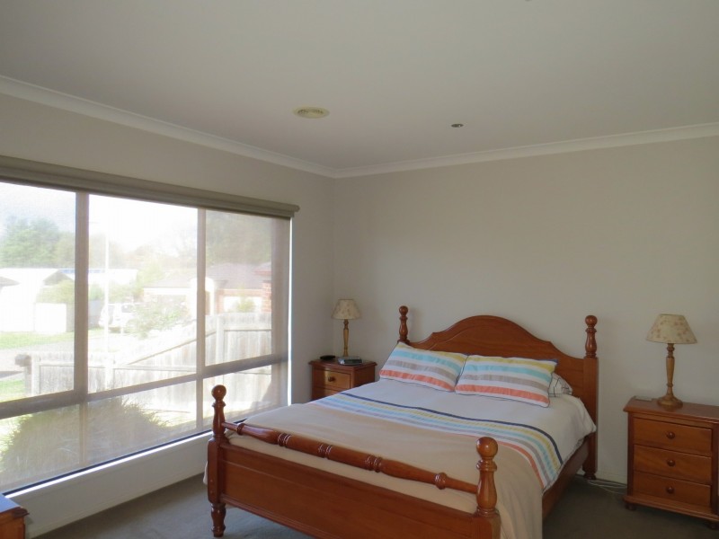 4 Stokes Court, Bairnsdale VIC 3875