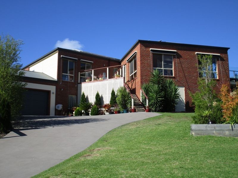 105 Howitt Avenue, Eastwood VIC 3875