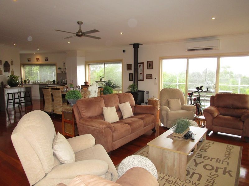 105 Howitt Avenue, Eastwood VIC 3875