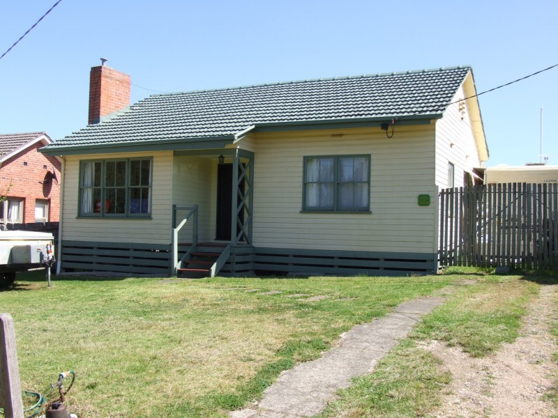 146 Dalmahoy Street, Bairnsdale VIC 3875