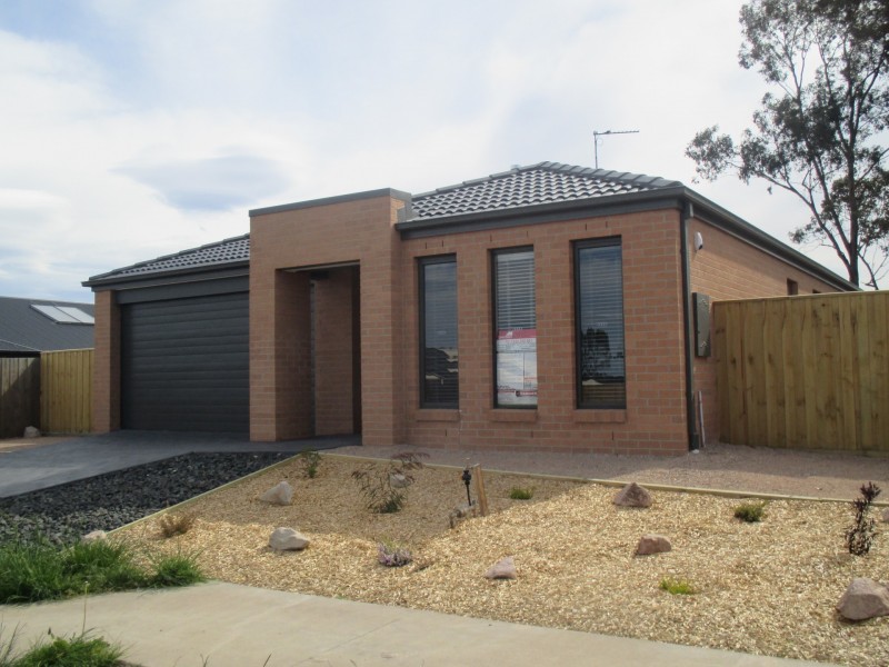 22 Eastcoast Court, Bairnsdale VIC 3875
